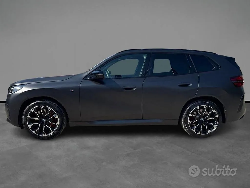 BMW X3 2024 photo 2