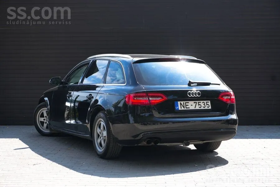 Audi A4 2013 photo 4