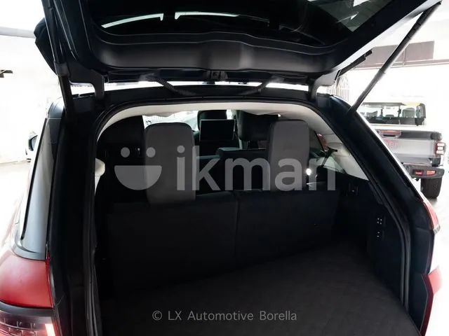 Land Rover Range Rover Sport 2018 photo 2