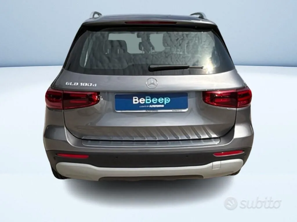 Mercedes-Benz Glb 2025 photo 5