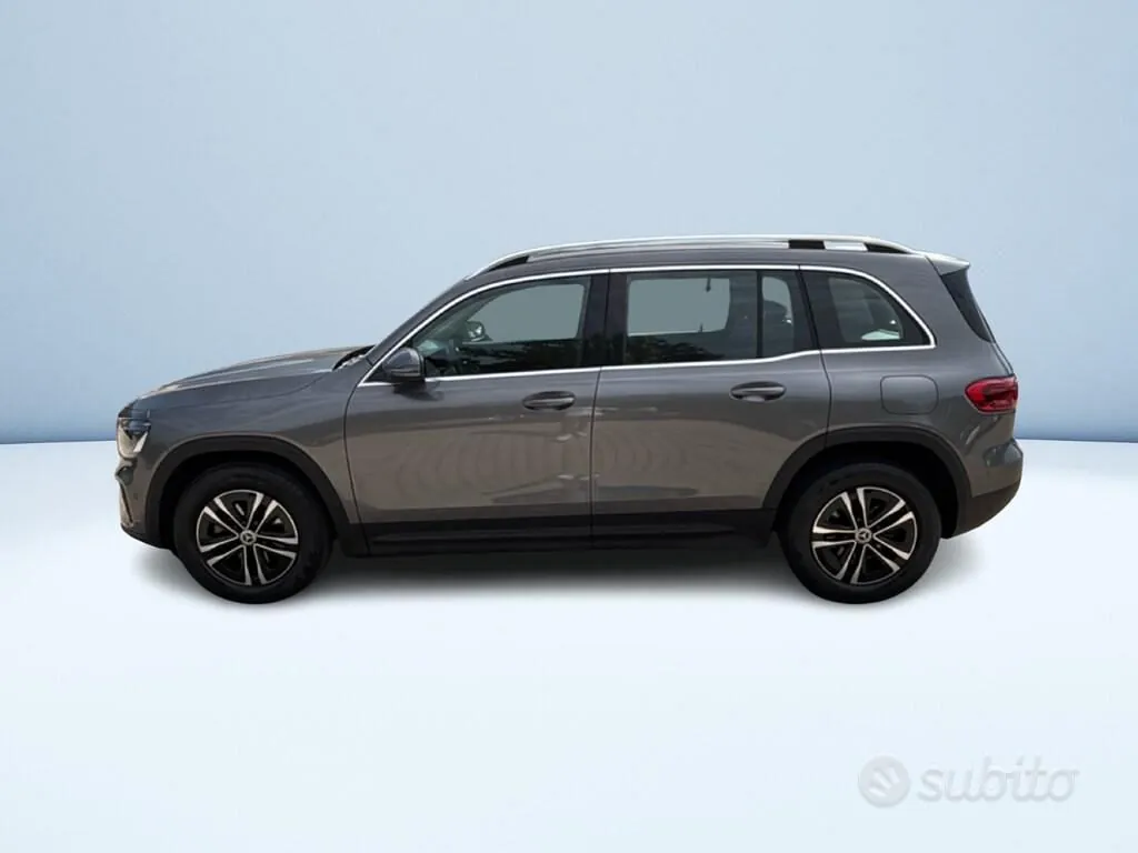 Mercedes-Benz Glb 2025 photo 3