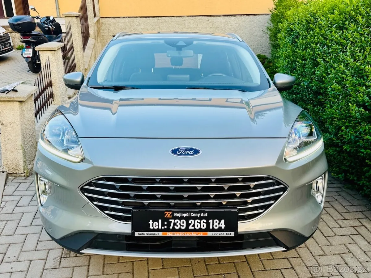 Ford Kuga 2023 photo 2