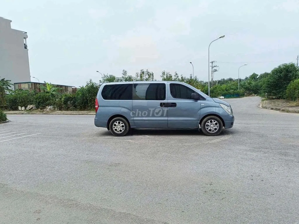 Hyundai Starex 2009 photo 4