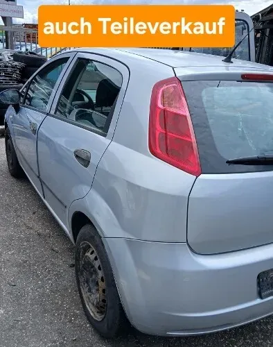 Fiat Punto 2007 photo 2