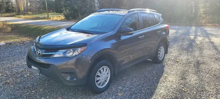Toyota Rav4 2015 photo 3