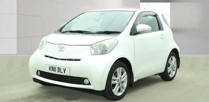Toyota Iq