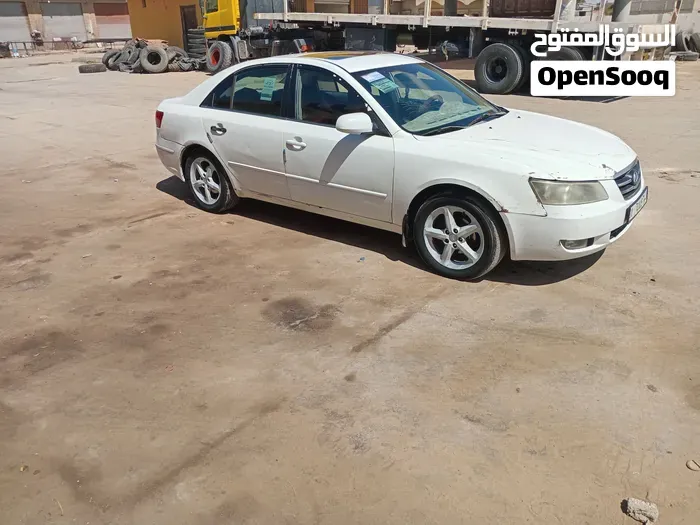 Hyundai Sonata 2007 photo 2