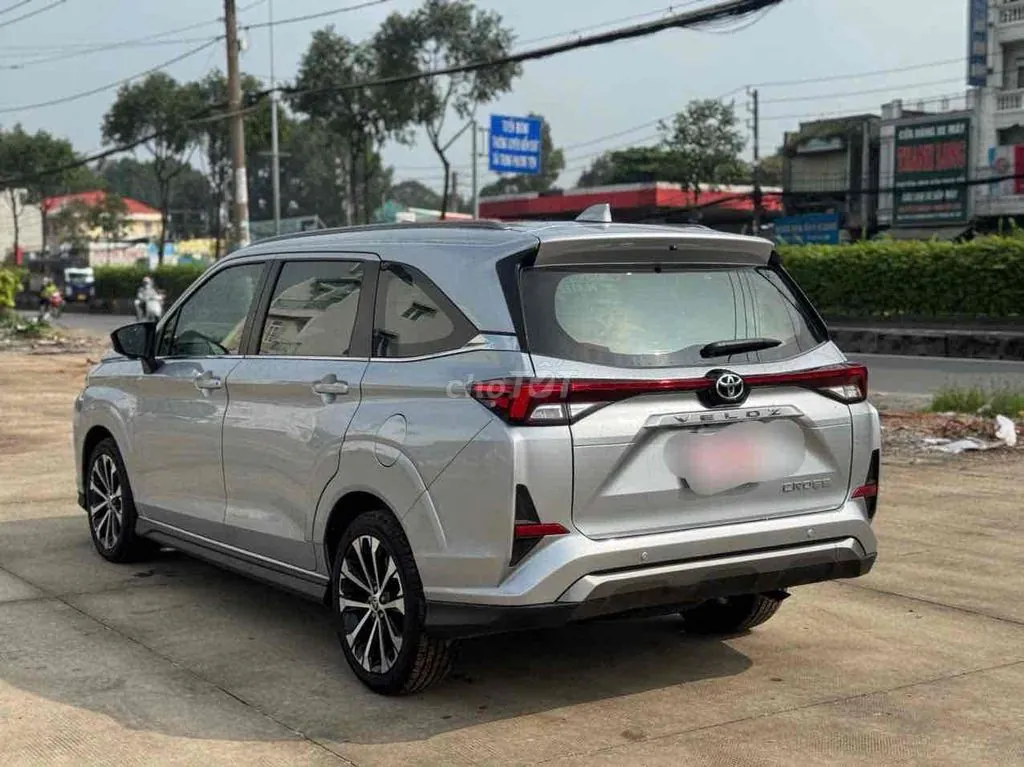 Toyota Veloz Cross 2023 photo 3