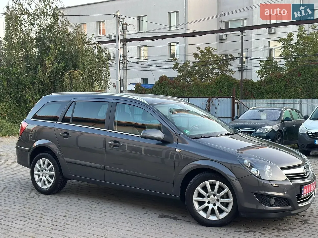 Opel Astra 2009 photo 4
