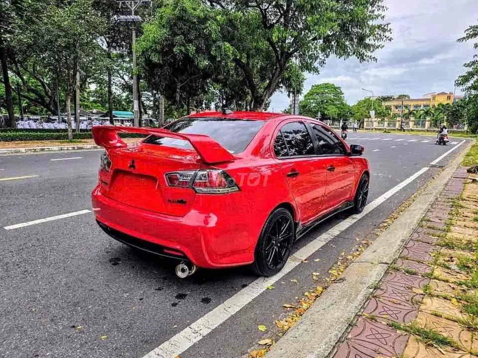 Mitsubishi Lancer 2009 photo 4