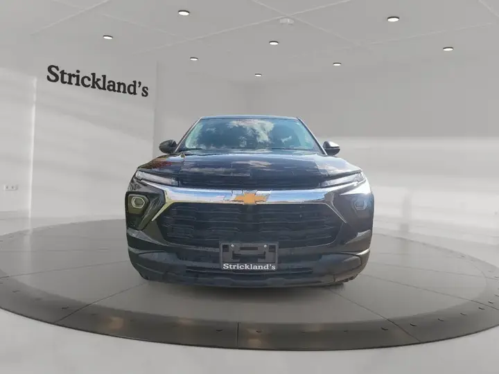 Chevrolet Trailblazer 2026 photo 2