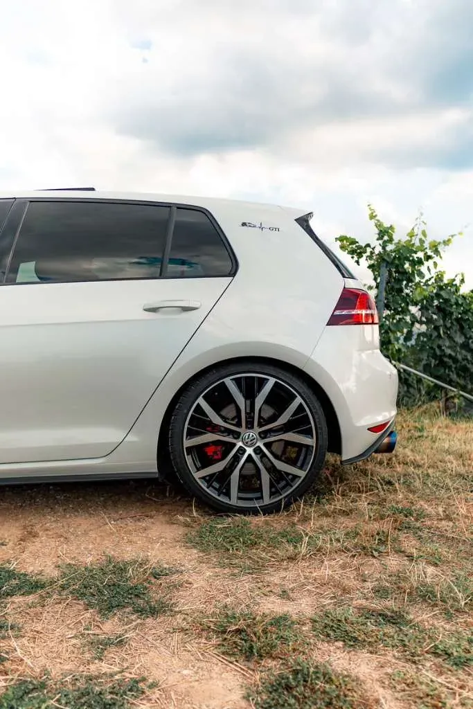 Volkswagen Golf 2016 photo 2