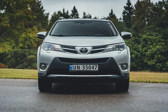 Toyota Rav4 2014 photo 3