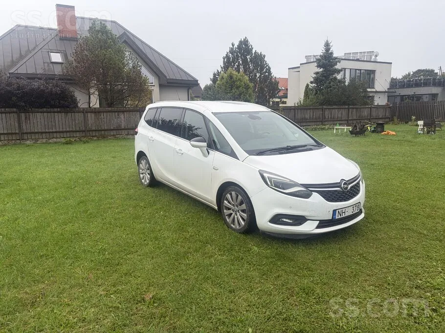 Opel Zafira 2017 photo 2