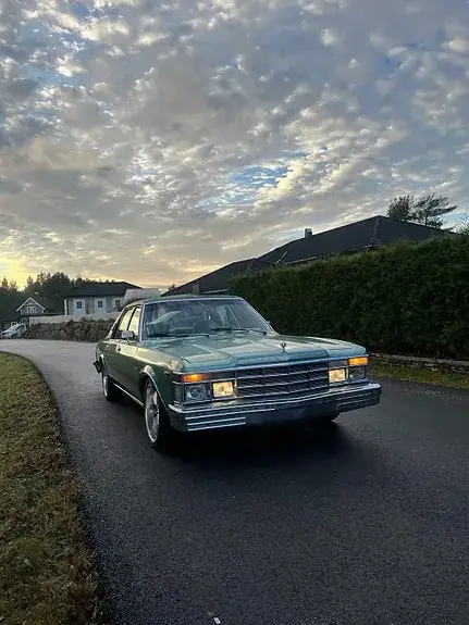 Chrysler Le Baron 1981 photo 4