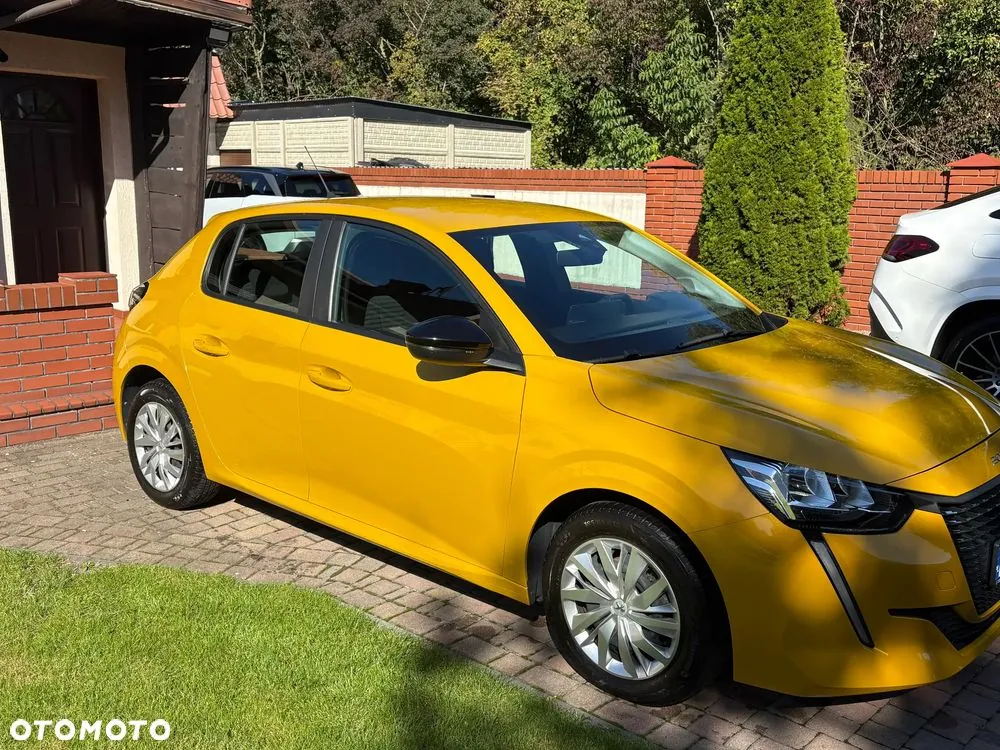 Peugeot 208 2022 photo 2