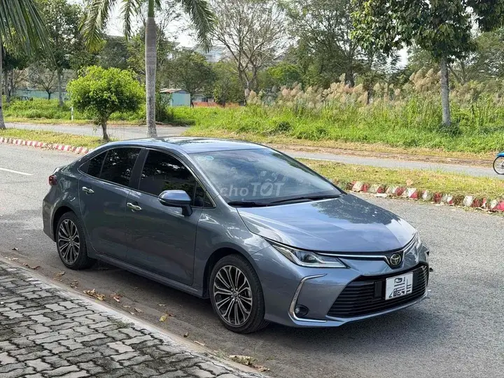 Toyota Corolla Altis