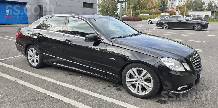 Mercedes-Benz E350 2009 photo 3