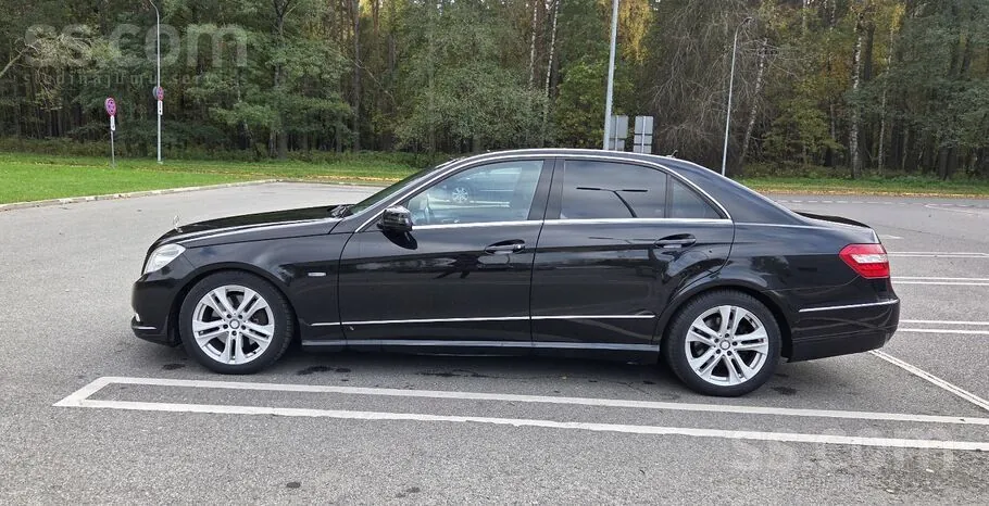 Mercedes-Benz E350