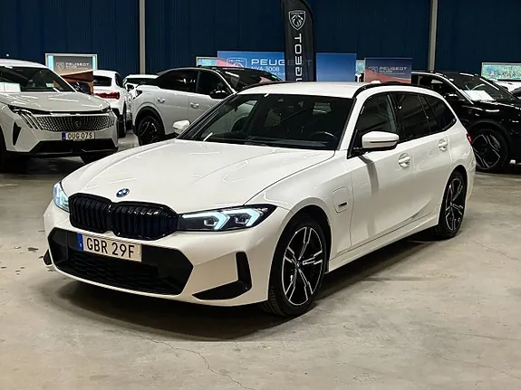 BMW 330E