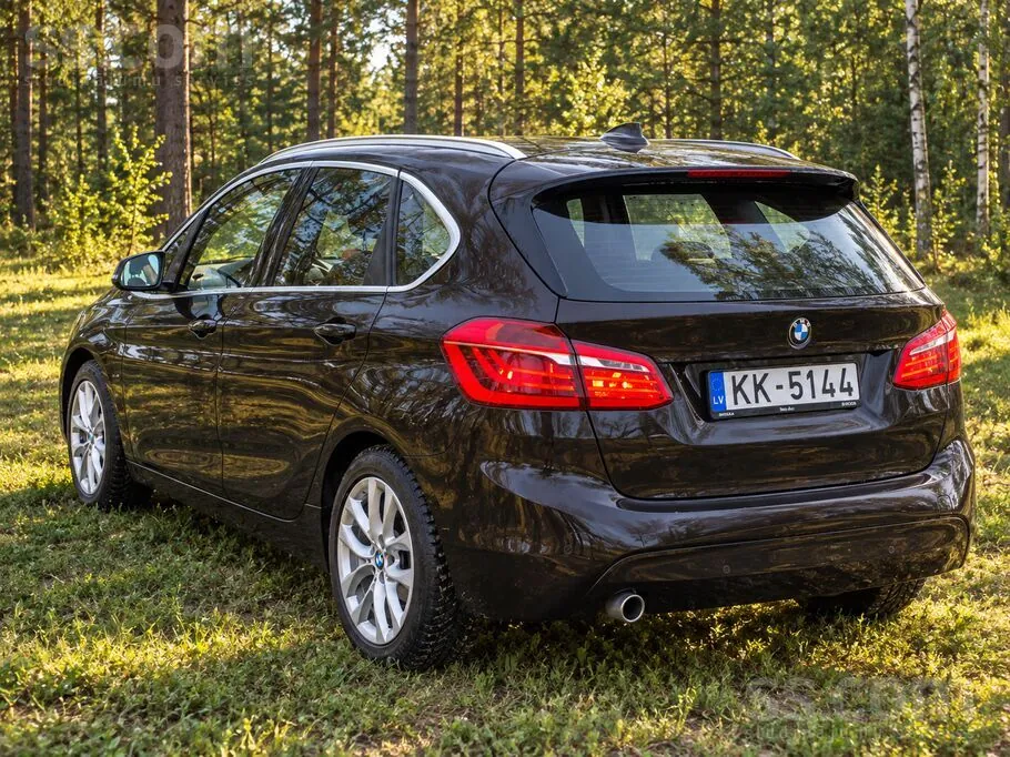 BMW 216D 2016 photo 3