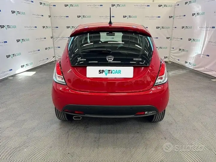 Lancia Ypsilon 2022 photo 4