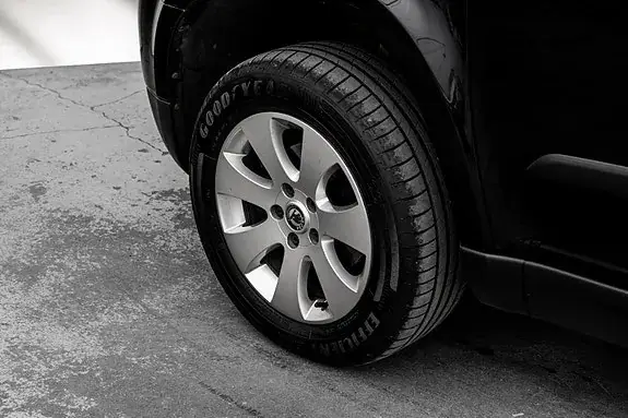 Skoda Yeti 2010 photo 2