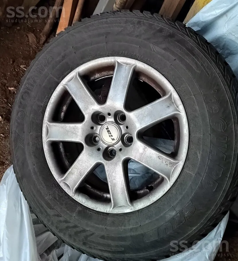 Jeep Cherokee 2004 photo 4