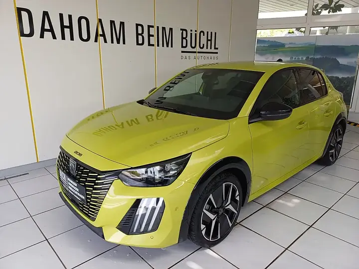 Peugeot 208 2025 photo 2