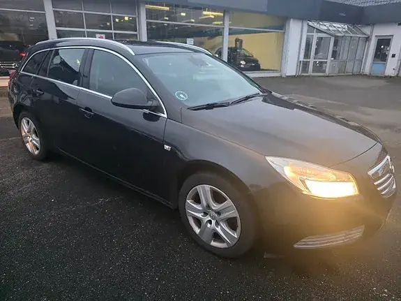 Opel Insignia 2012 photo 3