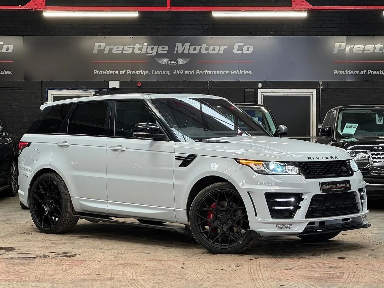 Land Rover Range Rover Sport 2017 photo 2