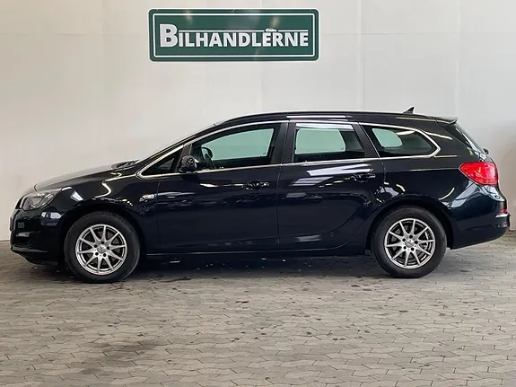Opel Astra 2015 photo 4