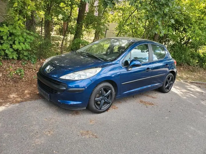 Peugeot 207