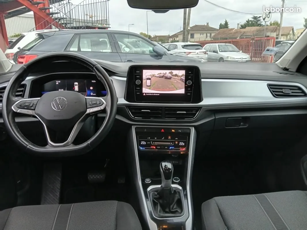 Volkswagen T-Roc 2023 photo 5