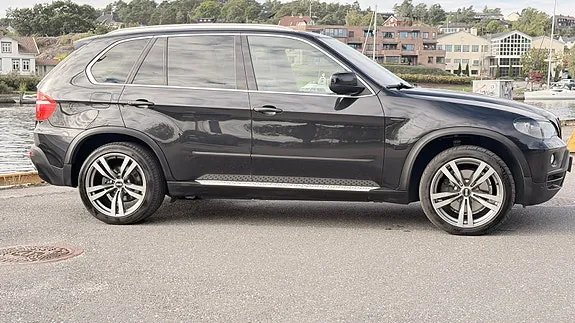 BMW X5 2010 photo 5
