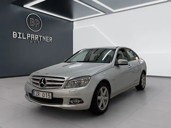 Mercedes-Benz C220