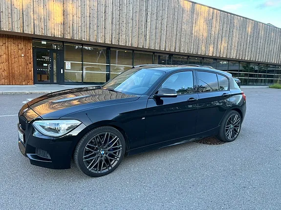 BMW 118D 2013 photo 3