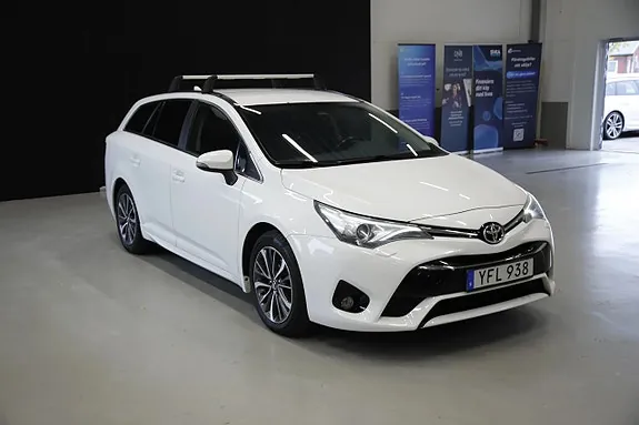 Toyota Avensis 2016 photo 4