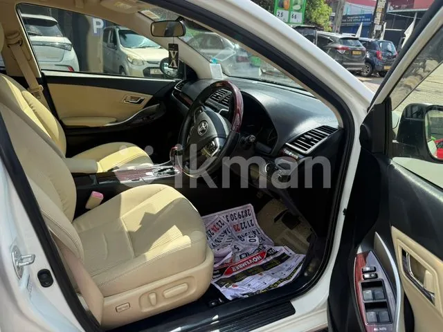 Toyota Premio 2019 photo 5