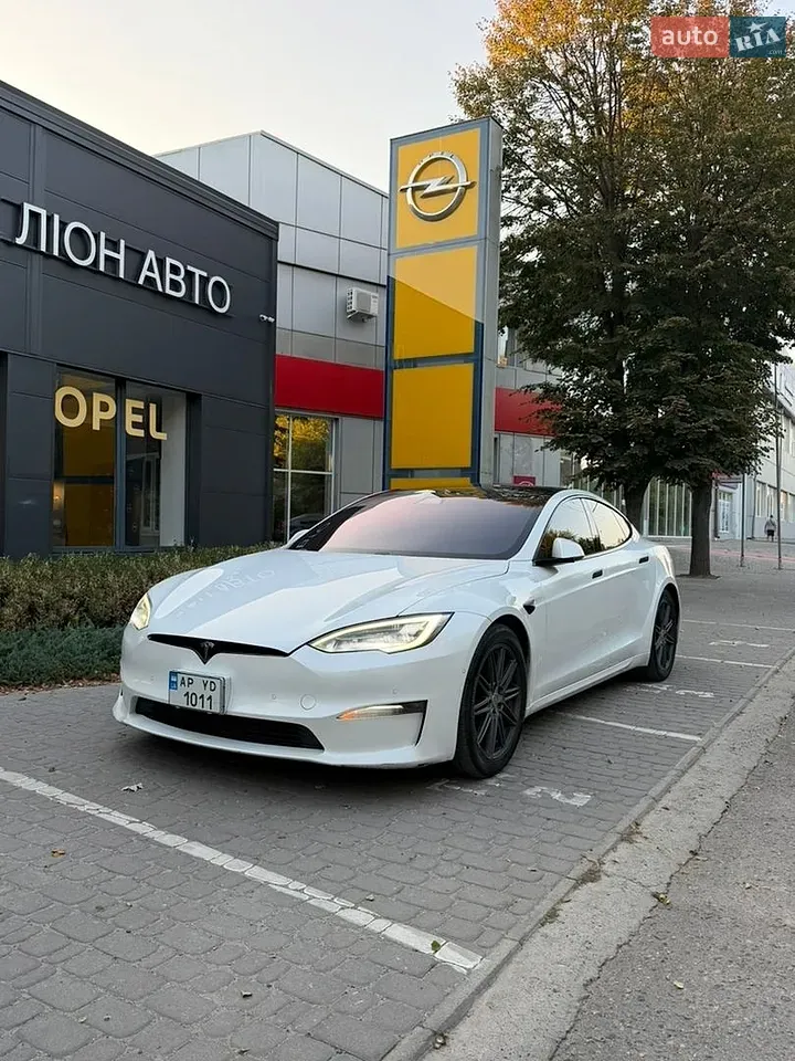 Tesla Model S 2021 photo 3