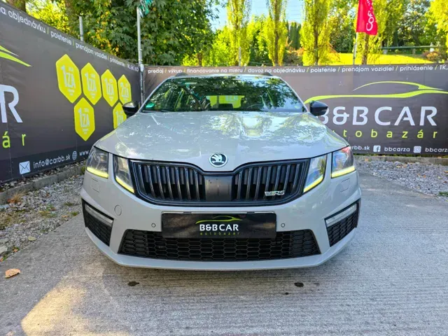 Skoda Octavia Combi 2019 photo 2