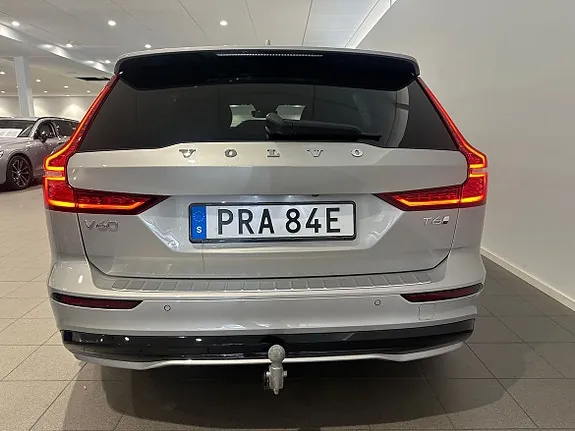 Volvo V60 2025 photo 4