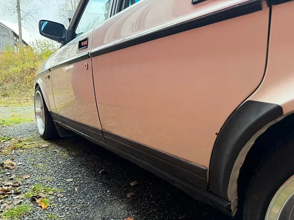 Volvo 240 1987 photo 4