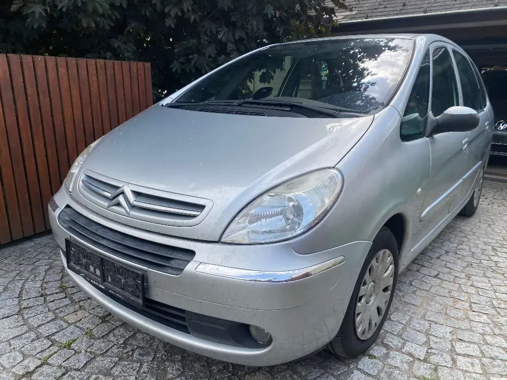 Citroen Xsara Picasso 2009 photo 2