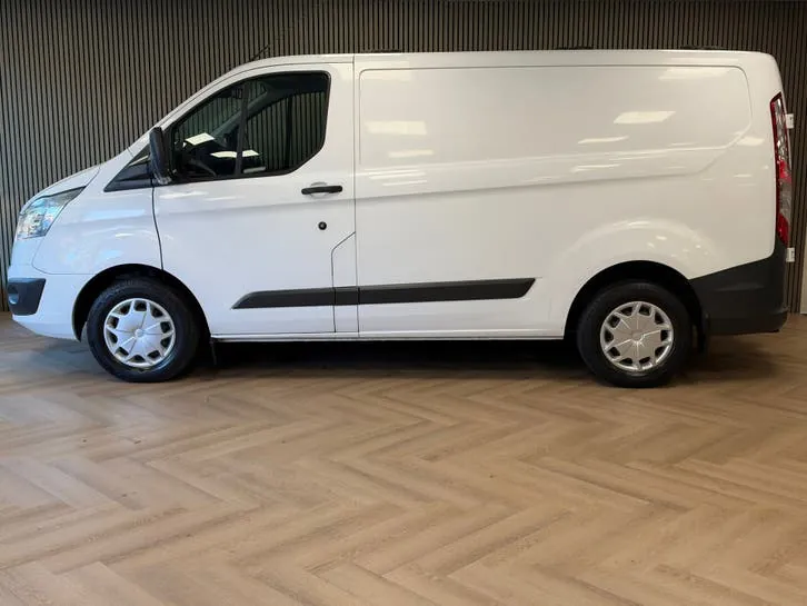 Ford Transit Custom 2017 photo 2