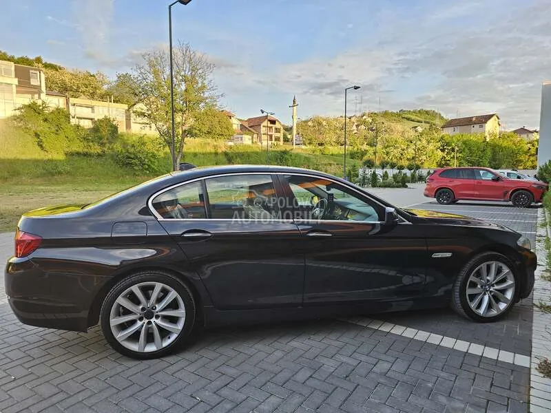 BMW 530 2011 photo 3