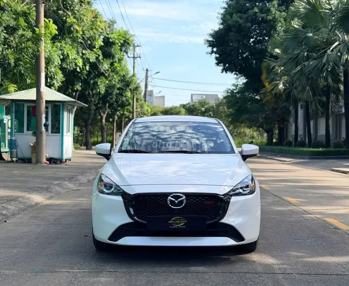 Mazda 2