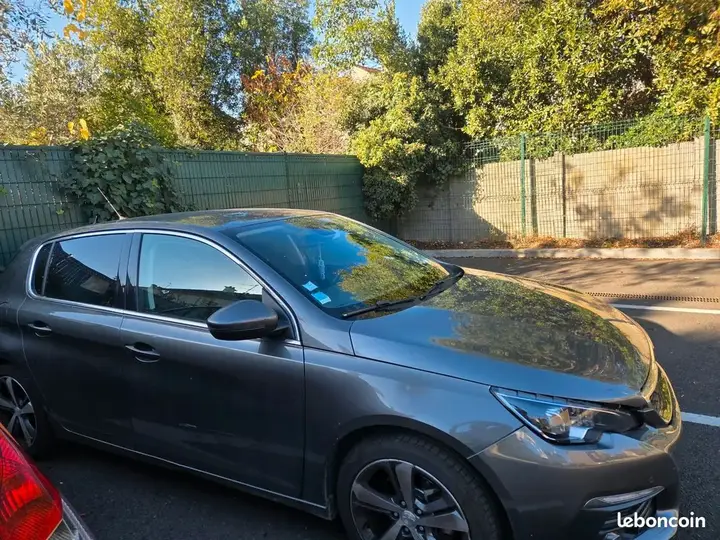 Peugeot 308 2017 photo 2