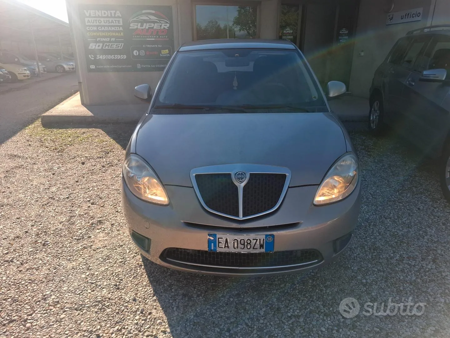 Lancia Ypsilon