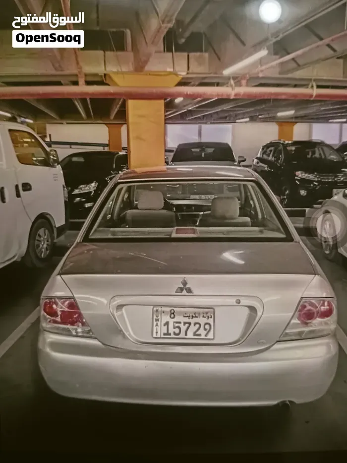 Mitsubishi Lancer 2005 photo 2